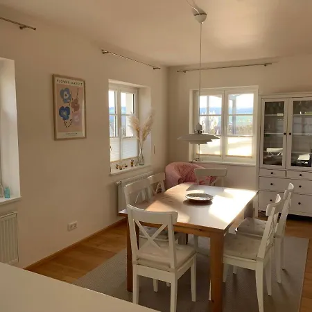 Mi-ferienhaus Michelshus Hébergement de vacances *